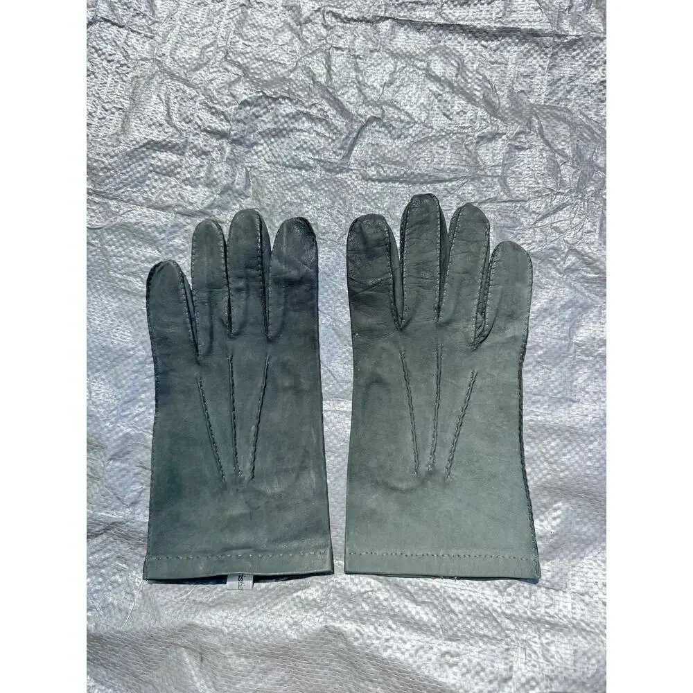 Christian Dior women’s gloves estate vintage leather